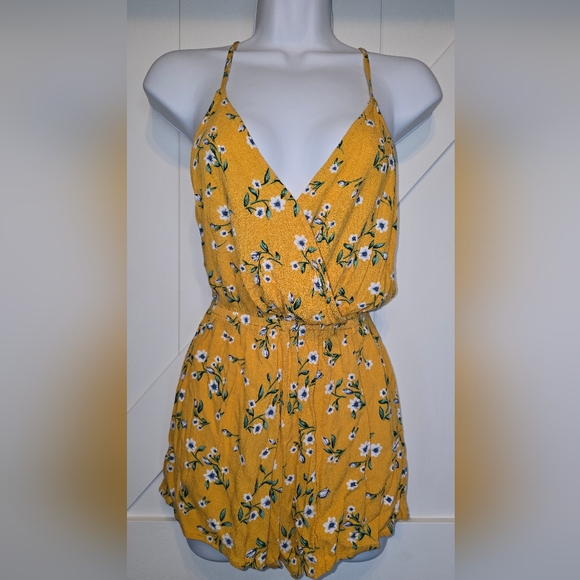Kendall & Kylie Mustard Yellow Floral Tank Romper XS Boho Summer Outfit - Picture 1 of 7